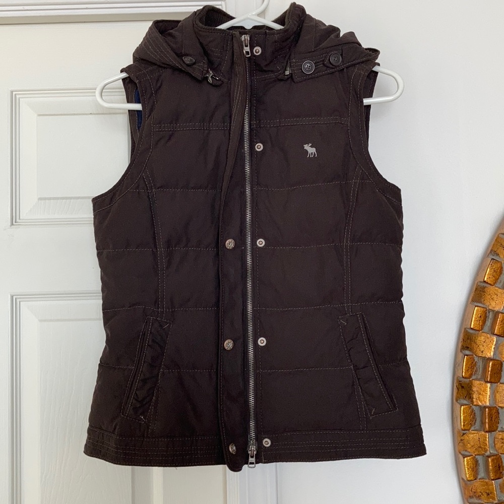 A&F Vest - Picture 3 of 5